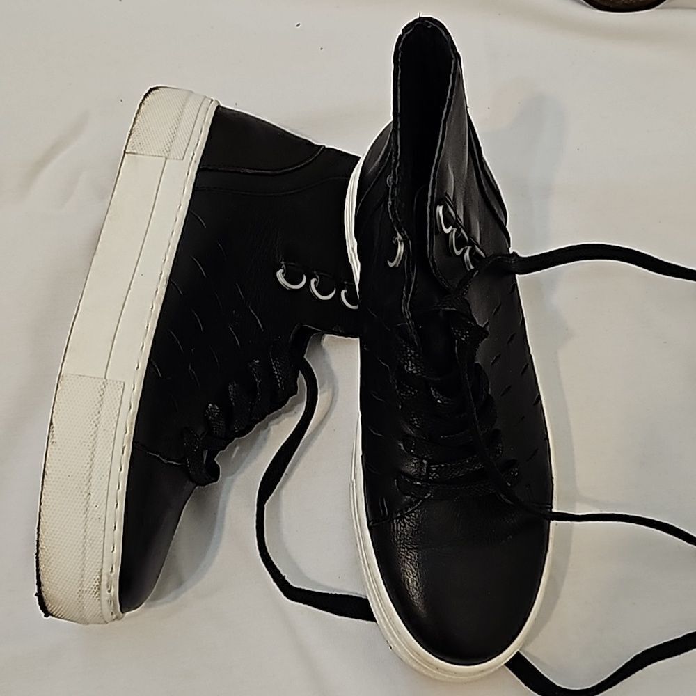 K-swis Black Leather High Top Platform Modern Sneakers Womens‎ Shoes 6